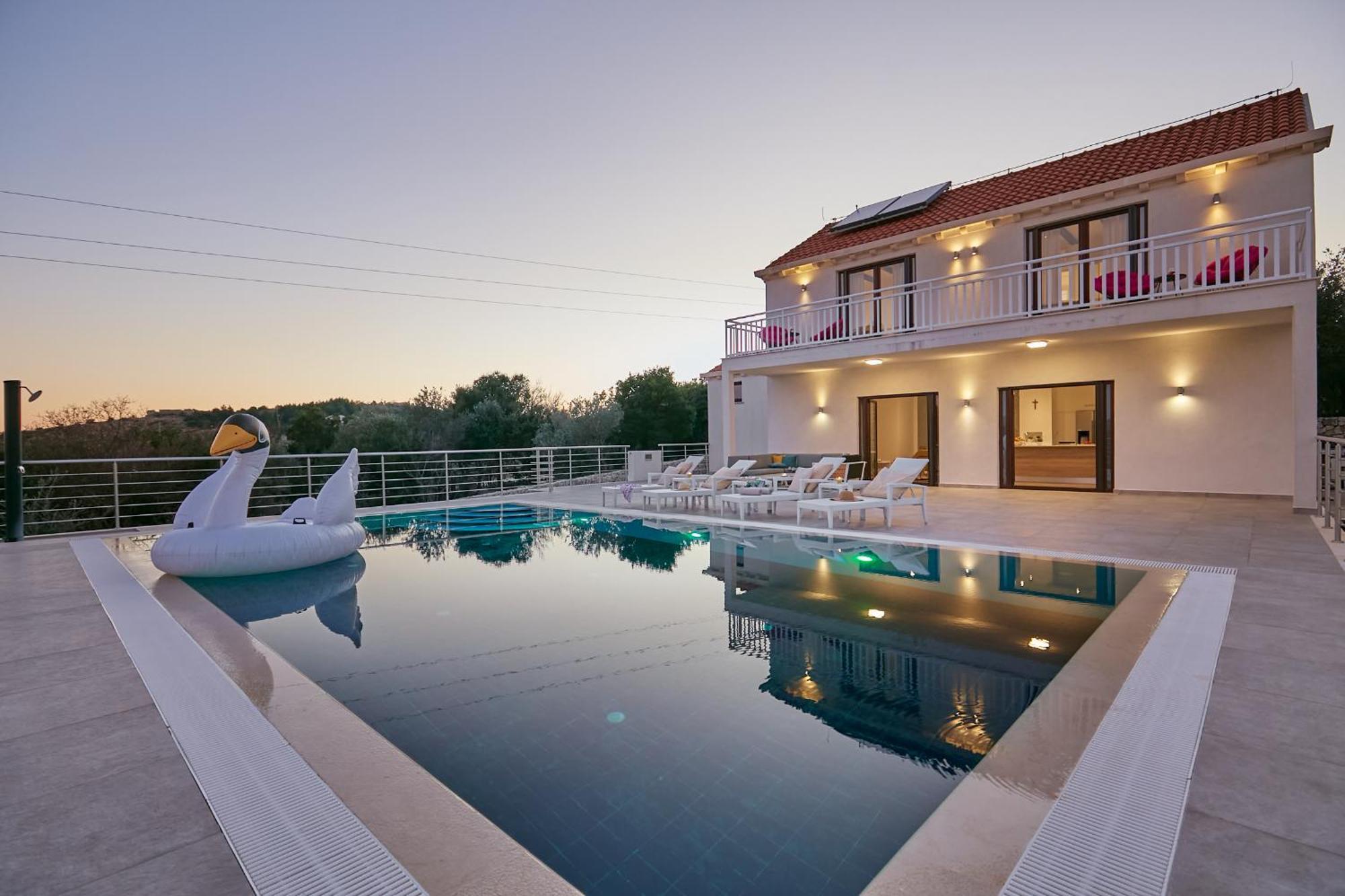 Callista Villa